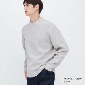 Uniqlo Mock Neck Sweater